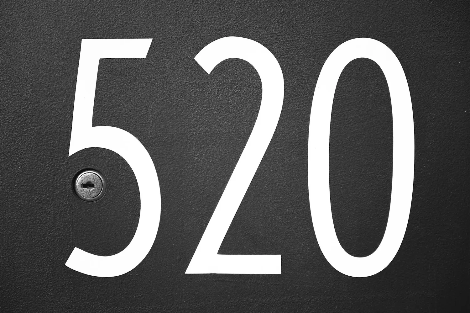 222 : signification spirituelle, amour et messages cachés
